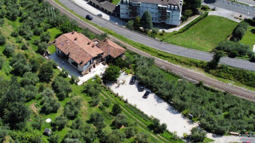 Agriturismo Cascina Carai マローネ エクステリア 写真