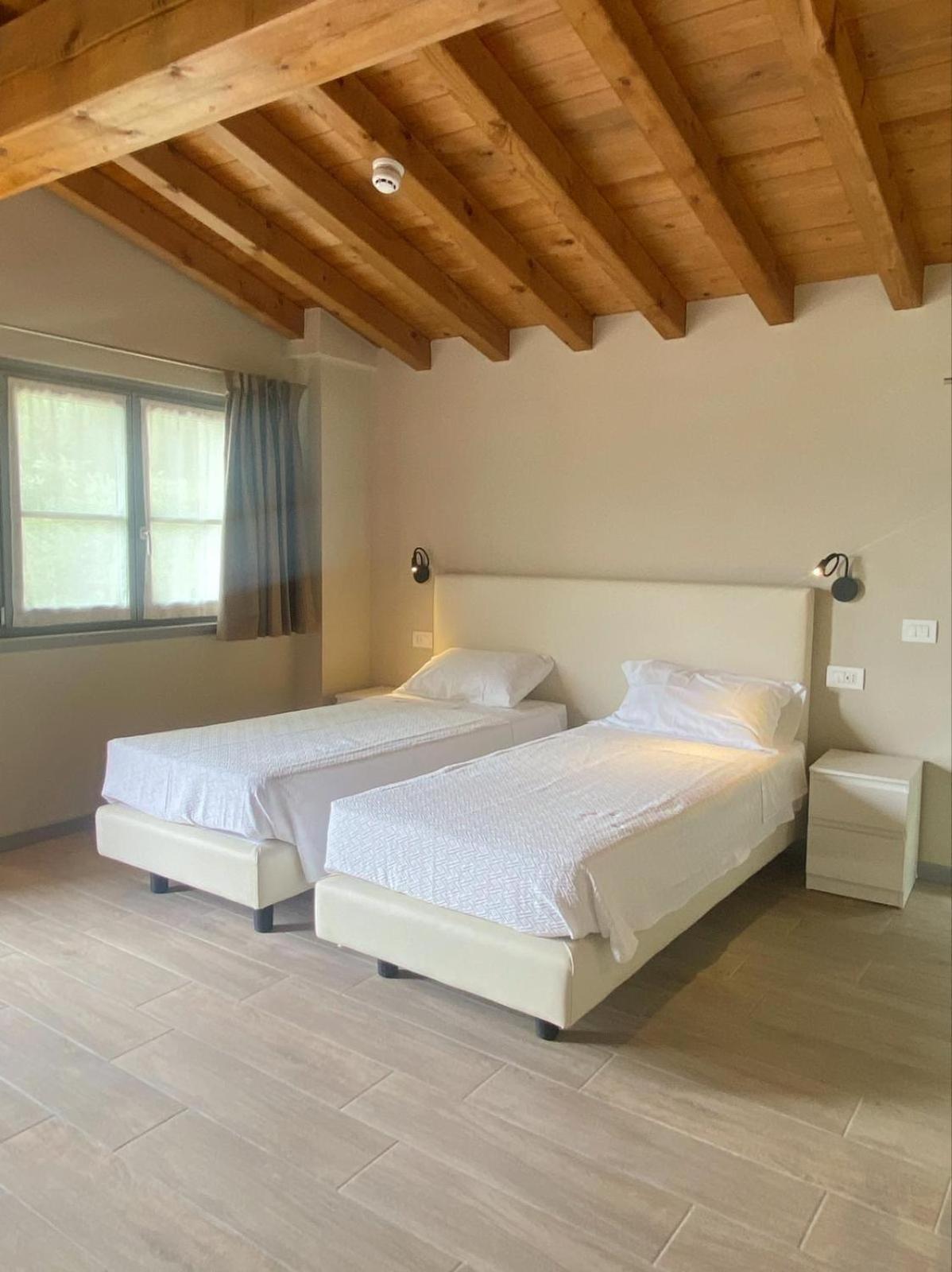 Agriturismo Cascina Carai マローネ エクステリア 写真