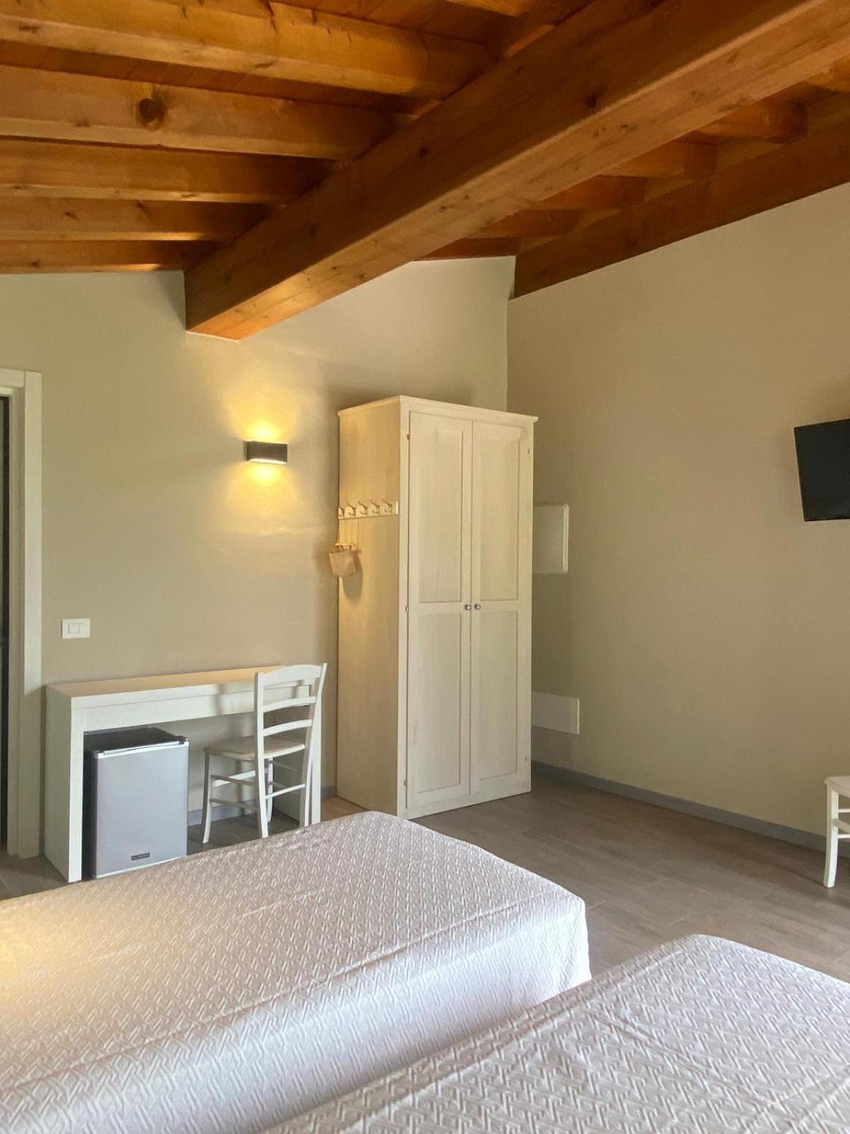 Agriturismo Cascina Carai マローネ エクステリア 写真