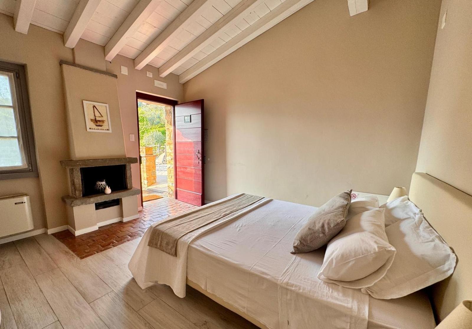 Agriturismo Cascina Carai マローネ エクステリア 写真