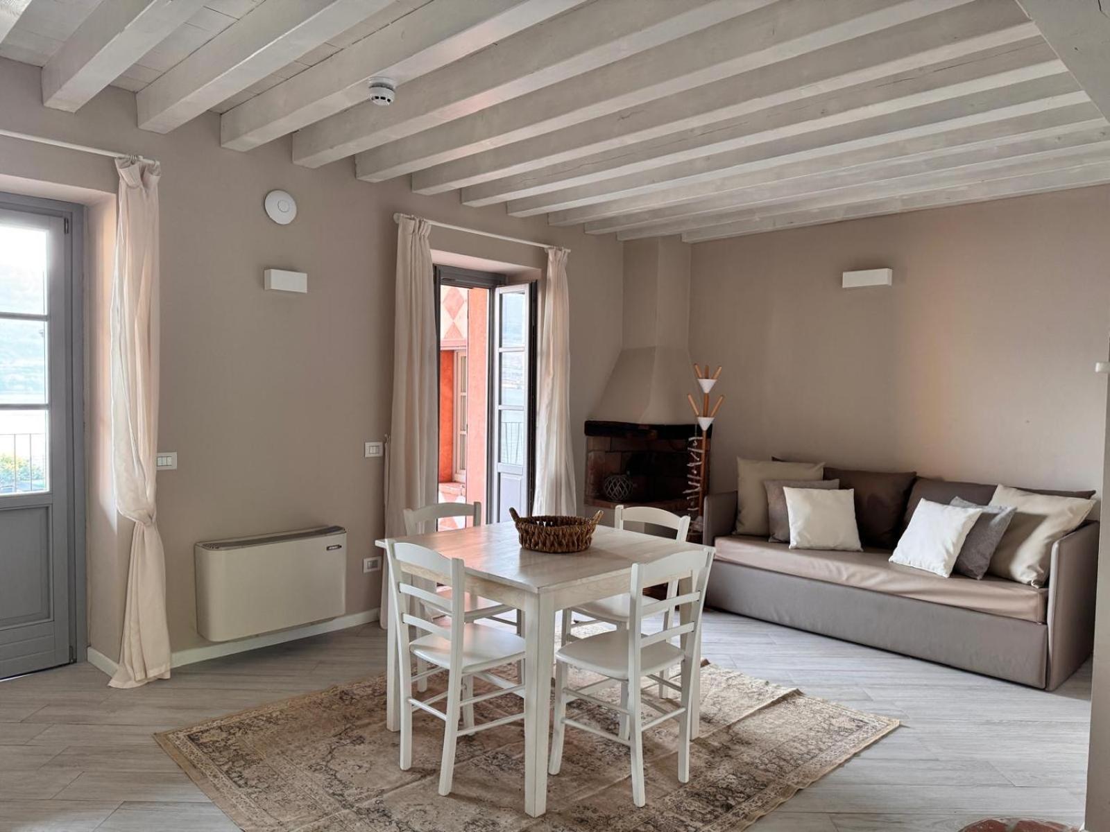 Agriturismo Cascina Carai マローネ エクステリア 写真